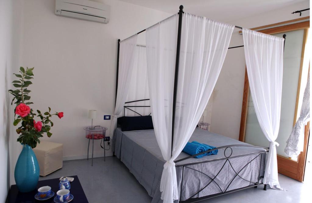 Patù B&B Yatabui الغرفة الصورة